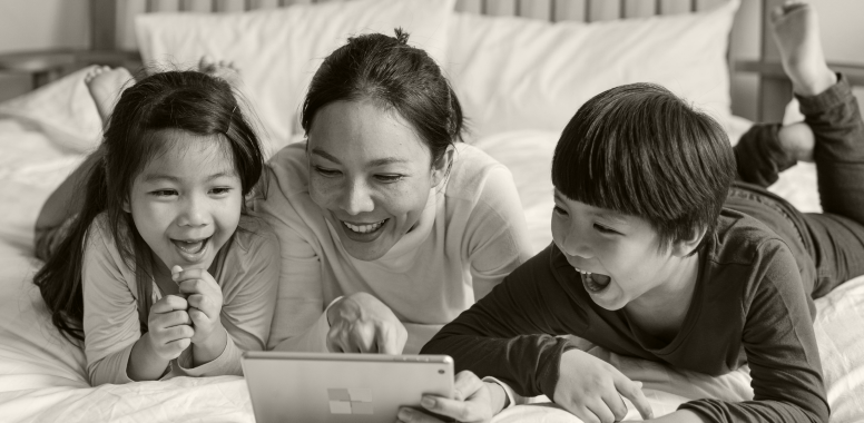 DIGITAL CREATIVITY AT HOME